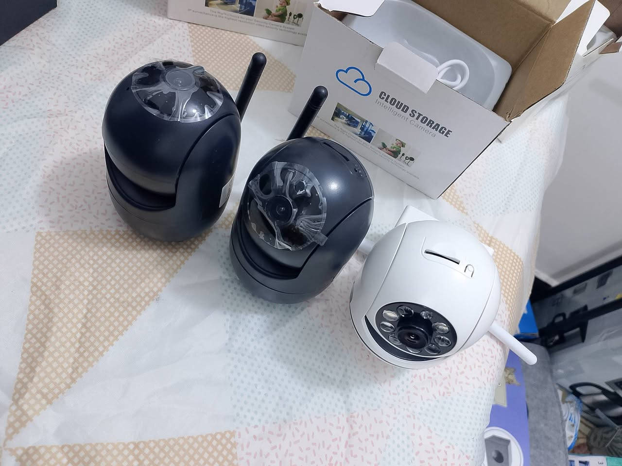 السلام عليكم كامرات 360درجه تعمل بنضام الواي فاي 
السعر 35الف مع التوصيل


**إذا كنت صاحب هذا الإعلان وتريد حذفه لأي سبب، رجاءا أرسل رسالة إلى الدعم الفني**