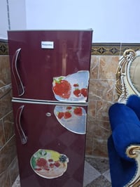 ثلاجه • ٩قدم • نضيفه