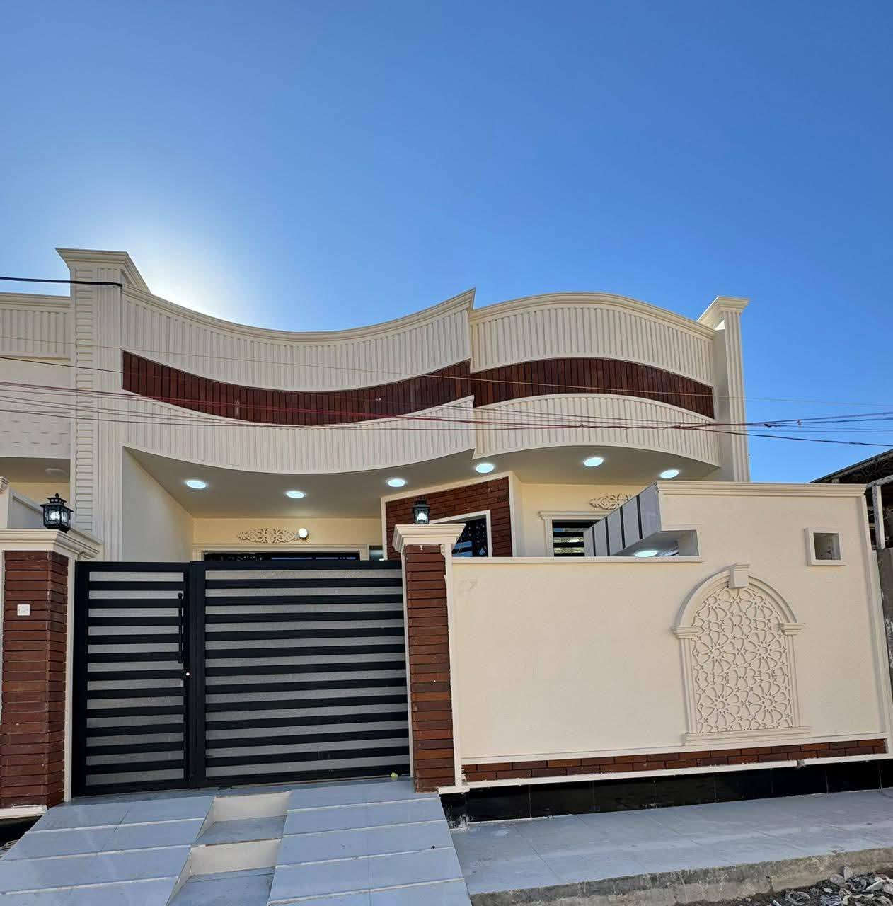 اللهم صل على محمد وال محمد وعجل فرجهم
السلام عليكم اخوان دار لل. بيع مساحتها 160 متر الواجهه 8 متر والنزال 20 متر بناء حديث 2026 يحتوي عله غرفتين نوم 🛌 وصاله ومطبخ واستقبال وصحيات داخليه وخارجيه عمل درجه اولى مع ضمان بل عمل 
العنوان :مغربه للاستفسار التواصل على الرقم 
***********
