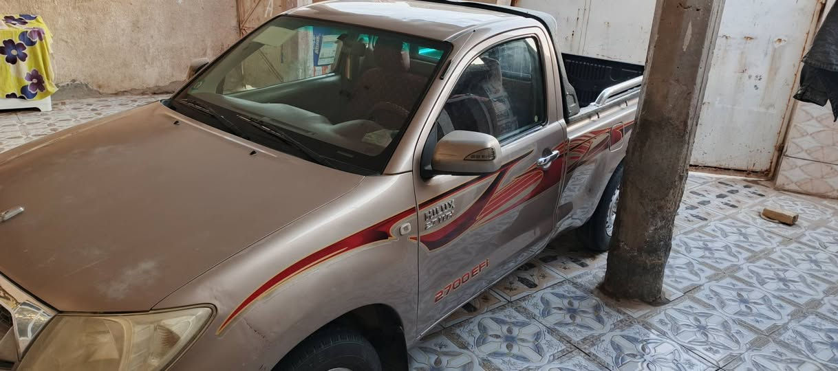 فلاونز للبيع 2010 سعوديه رقم واسط دولي سنويه مجدد لون مميز  سياره مكفوله من ضربه وتبديل وصبغ محرك وكير واكسن عالشرط تايرات جدد تبريد شغال  مكلف بالنشر المكان واسط  هذا رقم*********** ) ( ***********
