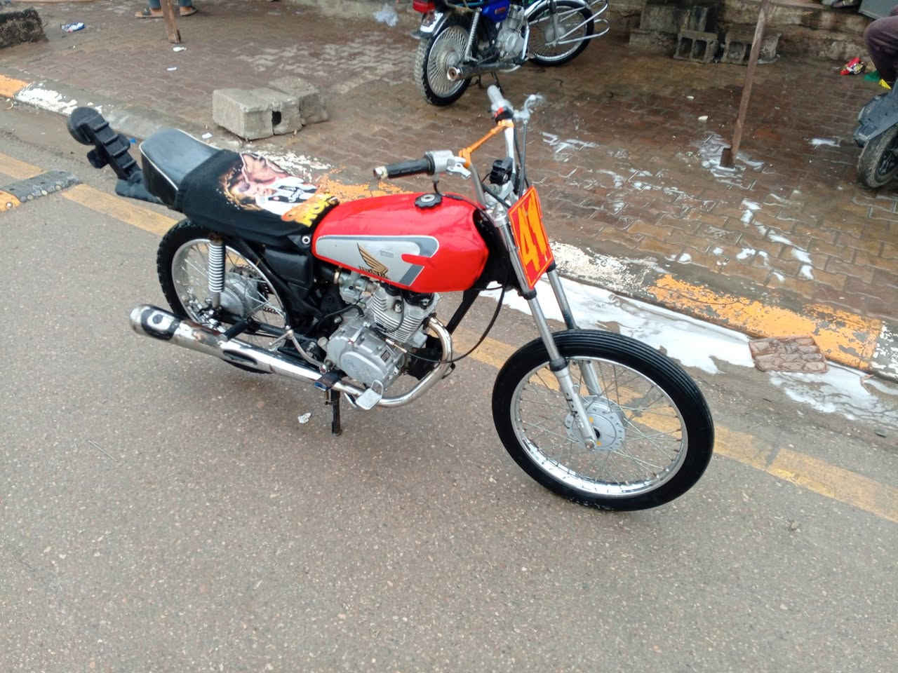 سلام عليكم
للبيع مامه برو مديل 2020 ورقه موجوده
بوري رفيع
سعر. 260. 
مكاني جلولاء


**إذا كنت صاحب هذا الإعلان وتريد حذفه لأي سبب، رجاءا أرسل رسالة إلى الدعم الفني**