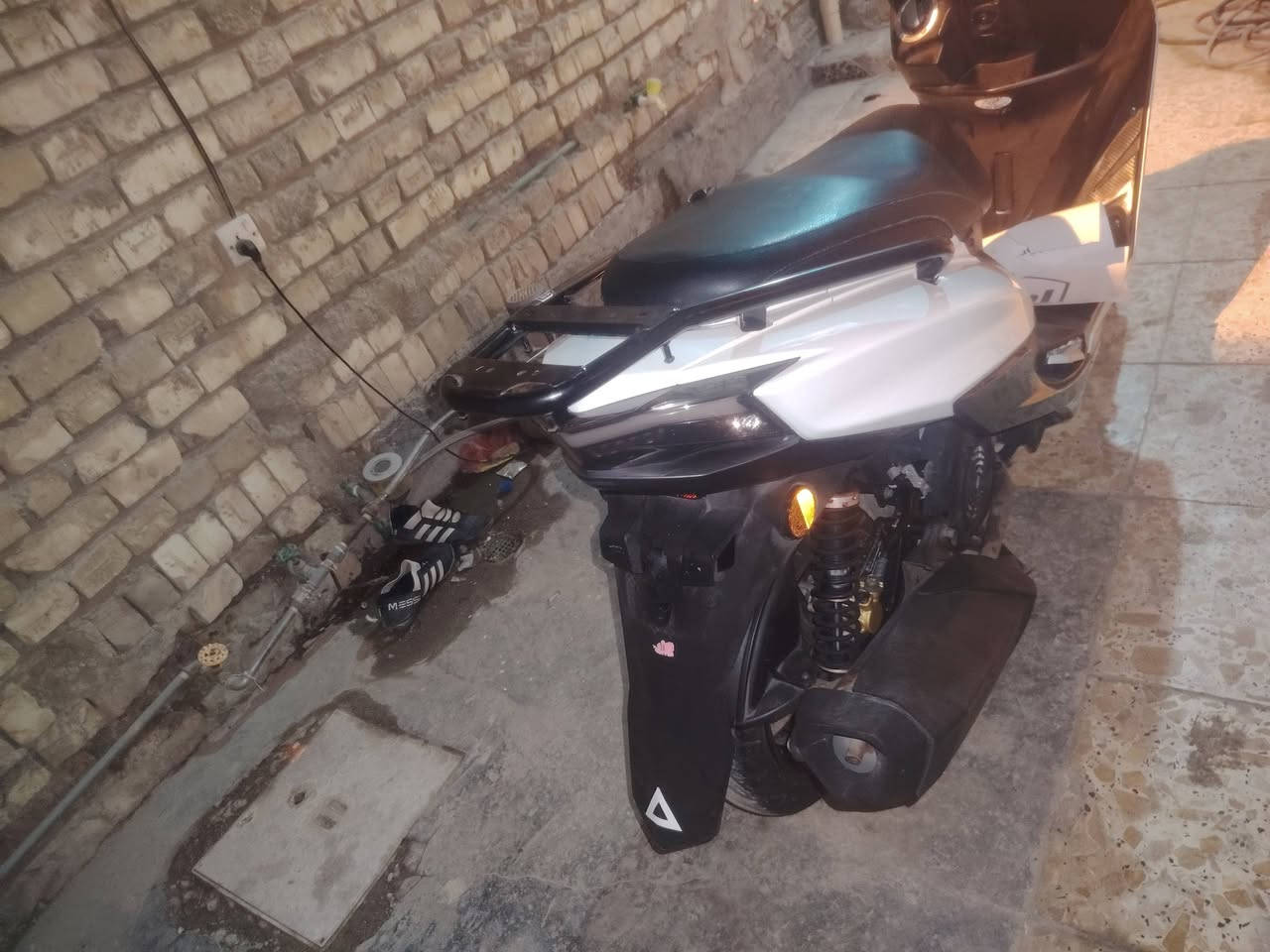 سلام عليكم سكنس شمعه للبيع مال مزاد صار لها ثلاثه اشهر من ماخذيها السعر 13 ويا مجال 
***********
