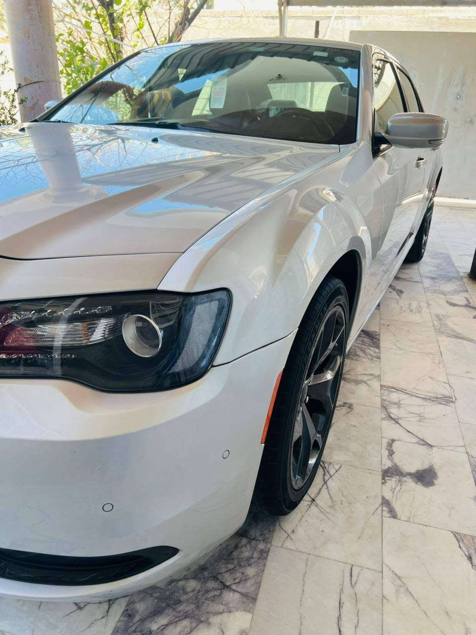 سلام عليكم من رخصت مدير الكروب كرايسلر مديل 23 كلين رقم أربيل فول مواصفات ماا عده رادار سياره جديده خير من الله مكاني بصره مدينة رقمي *********** وأنه بل خدمه

