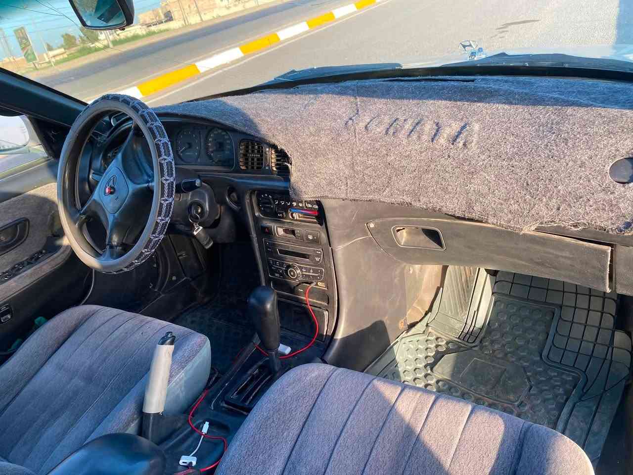 سوناتا 2 موديل 94 سيارة خير من الله كير ومكينة مكفولات التبريد قبل ايام جان شغال يرادلة شحن وتبديل رولة كمبريسر كله ب100 الف يرجع شغال السيارة رقم بغداد دولي مابيها اي نقص تخم تاير جديد فقط نقصهاسنوية ساقطه 2026 بشهر الخامس راعيها موجود يريد تحويل مكاني ديالى الخالص رقم الهاتف *********** سعرها 42 وبيها مجال للشراي
