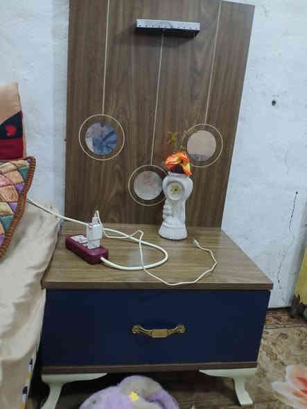 غرفة تركية 5 قطع  بسعر مناسب 225 بس مال مستعجل
1-جربايه 
2-كنتور سلايت بابين
3-ميز جربايه عدد2 
4_ ميز امرايه  مع جرارات
العنوان كربلاء حي العامل قرب جامع اهل البيت 
هاتف ***********
