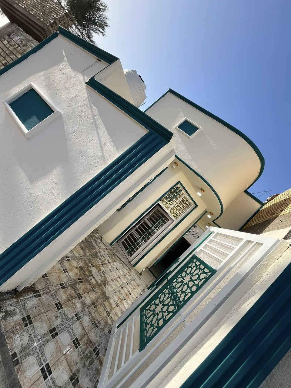 يعلن مكتب عقارات علي قحطان الخفاجي 🏡 
عن دار مساحه 100 متر .. صنف العقار طابو زراعي سند 25 
الموقع بابل سيف سعد شارع الغسل مقابيل الملعب 
شارع عرضه 8 متر 
بناء طابوك درجه اولى 
صاله .. مطبخ .. كلدور .. غرفه نوم .. حمام داخلي وخارجي 
تسليم مباشر 
تفاصيل اكثر مراجعه المكتب أو اتصال هاتفي 📞 
‏‪0778 075 4398‬‏ متوفر واتساب 
***********. متوفر واتساب 
موقع المكتب الجديد سيف سعد مقابيل شارع المشجر 
عقارات علي قحطان الخفاجي 🏡 
عندك عقار للبيع تجاري أو زراعي طابو صرف أو سند 25 
بناء ترميم كلشي متوفر يم علي قحطان الخفاجي 
🫡
