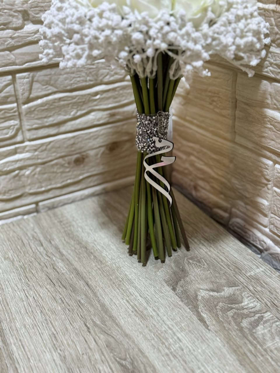 مسكة عروسة من تنفيذنا 🎀

صُنعت بُحب 💗 السعر 25 الف فقط 
🌸 مع تعليقة حروف حسب الطلب  🌸

متوفر توصيل لكافة محافظات العراق 🎗️
بغداد 5 الف 
باقي المحافظات 6


**إذا كنت صاحب هذا الإعلان وتريد حذفه لأي سبب، رجاءا أرسل رسالة إلى الدعم الفني**