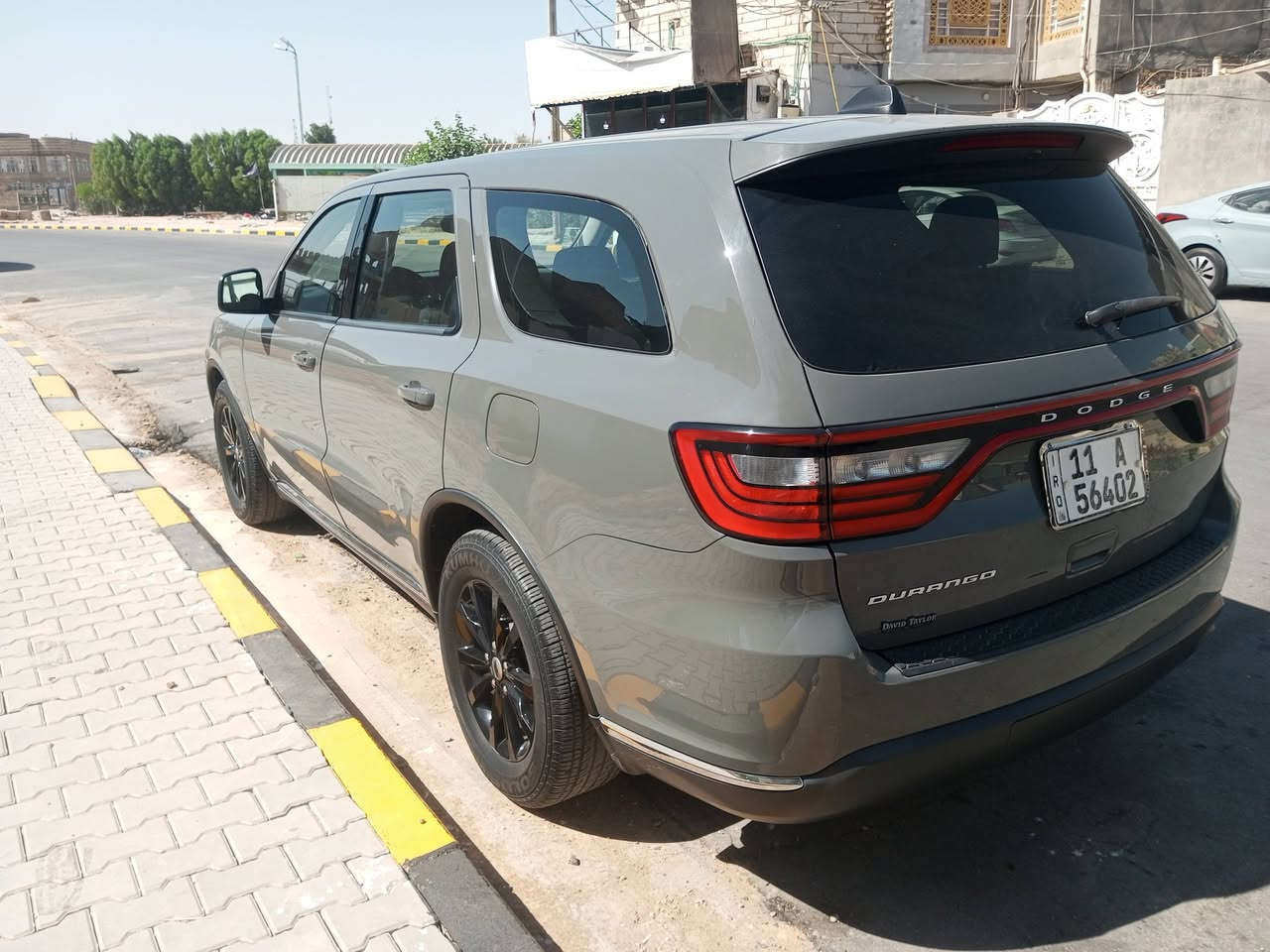 دورنكو موديل 2021
لون اسمنتي 
فئه sxt 
حادث خفيف جدا فقط جاملغ امامي 
حادث موضح ب المنشور
رقم بغداد باسمي 
سياره جديده كلش 
مكاني النجف الاشرف 
السعر 275 وبيها مجال 
هاتف ***********
