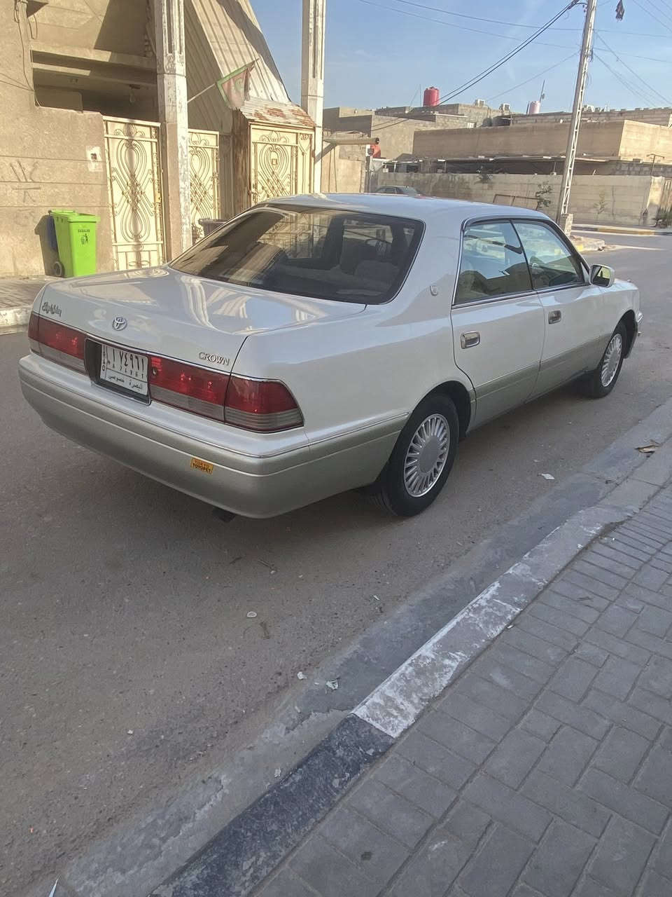 سلام عليكم راس ثور فلات. رقم بصره تحويل ثاني يوم سياره كفاله من الكص والنقل والضربه والعيب الشرعي. سياره جديده حيل مكينه كير بلكارتون حداده 100.100. سياره مابيها نقص برغي.  سعر 117مجالها كلش قليل اخوان لموشراي لايعلق ويكسر بحلاال العالم.  هاتف.  ***********البصره الزبير.
