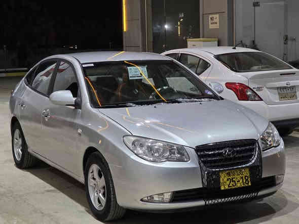 16هۆندا ئاڤانتی{2007} نمونە لەجوانی براوەی دووبەی مەکینە بچوکی دکشن بەرز پشتو پێشی کەپسە سەقفی بۆیاخی نیە وەک شوشە وایە کوشن جلدوو هیتەر ئاوێنە شەفت تەبریت لەمس تەبریت ساردوو گەرم بەشەرت 4تایەو ویلی لۆکیلەژێرە سەیارەکە یەک دینار مەسروف بۆی مەگەڕێ 143.هەزرا ڕۆشتوە بێ چاڵو شوختە شوێن نزیک ڕانیە ***********.ڤایبەر واتسائپ.
