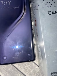 كامون 40 برو 5G • كرتونه وشاحن • كسر بسيط