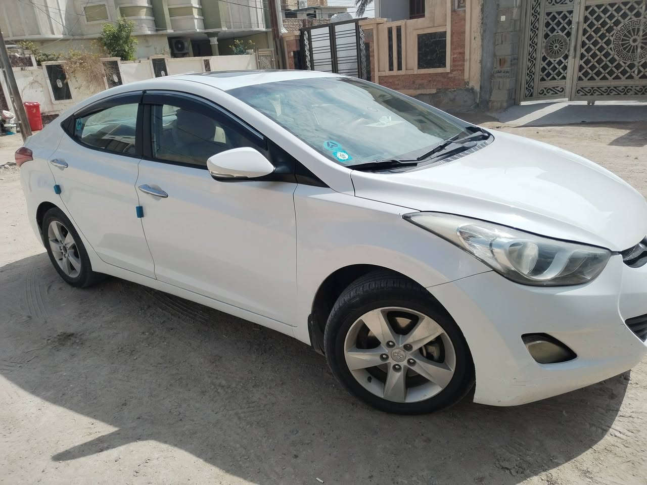 سلام عليكم النترا 2014خليجي بغداد باسمي سنويه جديده هزه جديده تبريد فول محرك 1800دوش فتحه سقف بيه داير جاملغ خلفي صبغ بدون دواخل السعر 118 
***********ترهم مراوس
