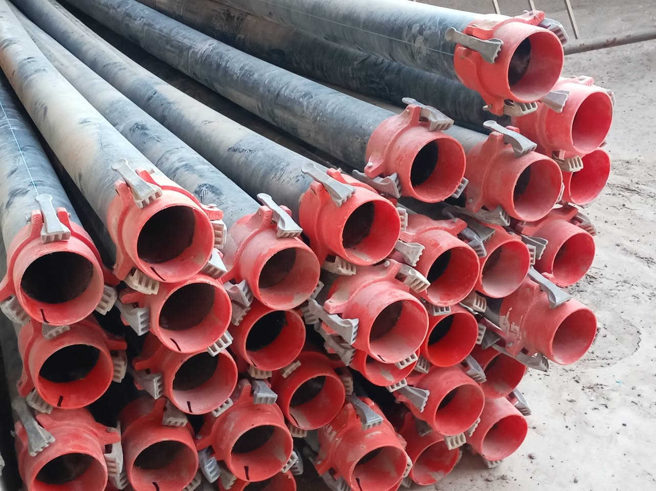 بواري مرشة للبيع مستخدم موسم واحد فقط نوع جيد الي ضمانها 5 سنوات مع نوزلات 3فتحات ضغط عالي السعر الاتصال على الرقم *********** المكان الحمدانية
