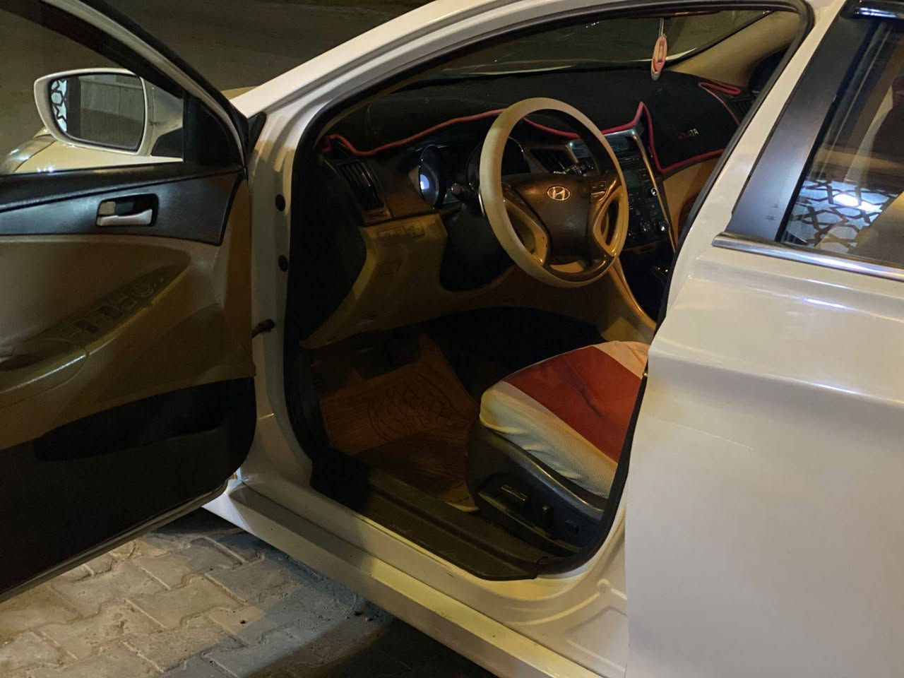 سلام عليكم سوناتا خليجي رقم كربلاء مديل 2013 مكينه 2400 تبريد خلفي تحكم صوبين حاكيت تلفون وبعد بيه مواصفات صبغ نص جاملغ الخلف وشبر بل بنيد وقطعتين تبديل مال شركه
السعر 118 ويبه مجال قليل رقم تليفون ***********
