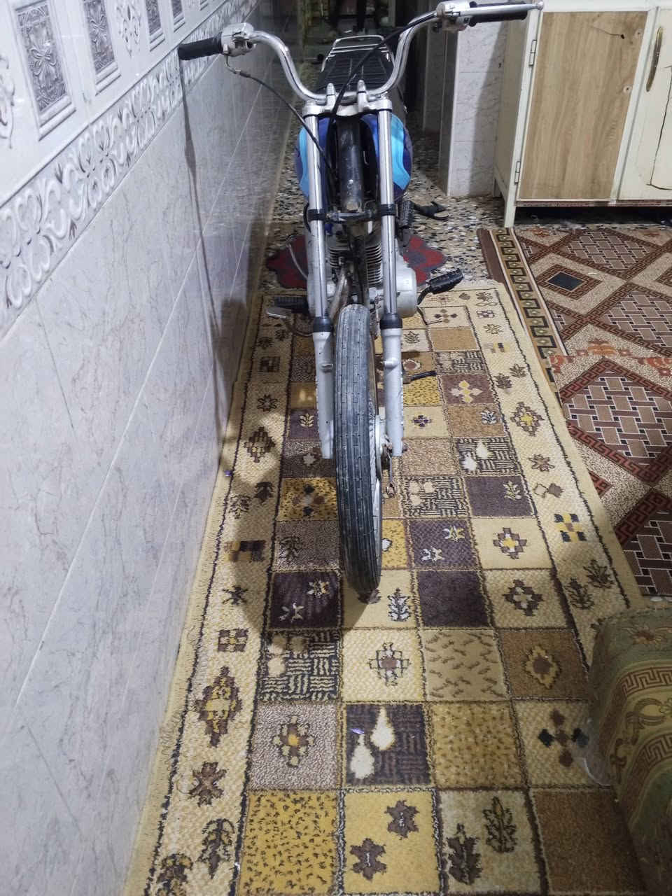 السلام عليكم دراجه للبيع تايجر مكينه مفتوحه مره واحده دراجه نقره واحده وتروح بيها باي مكان خير من الله سعر 450 فيها مجال قليل وشراي يجي خاص او هذا الرقم ***********
