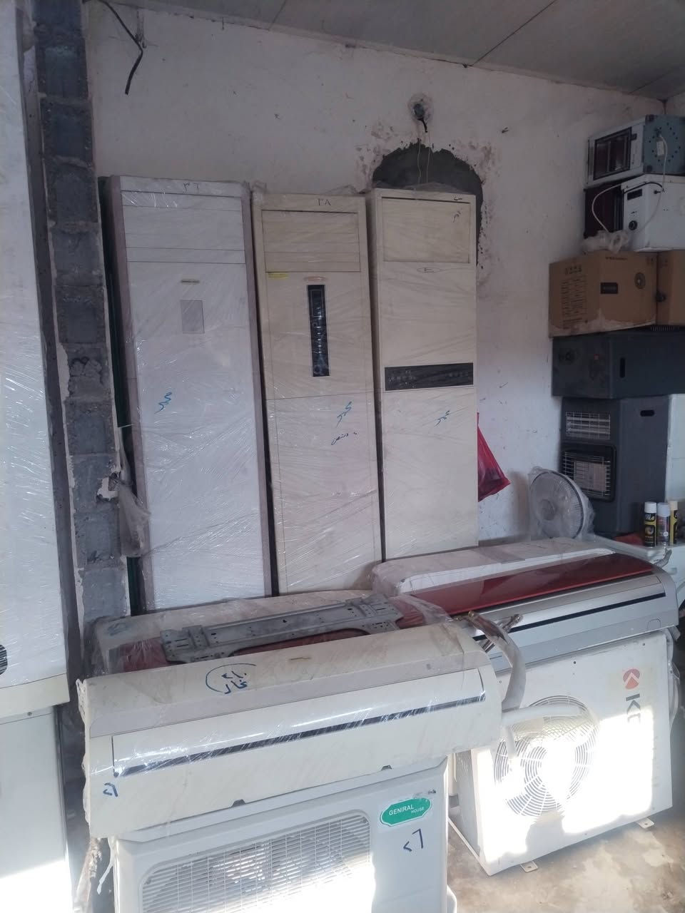 أغراض نضيفه البيع الطيفيه حي السلام سوك زيد المسكف ***********
