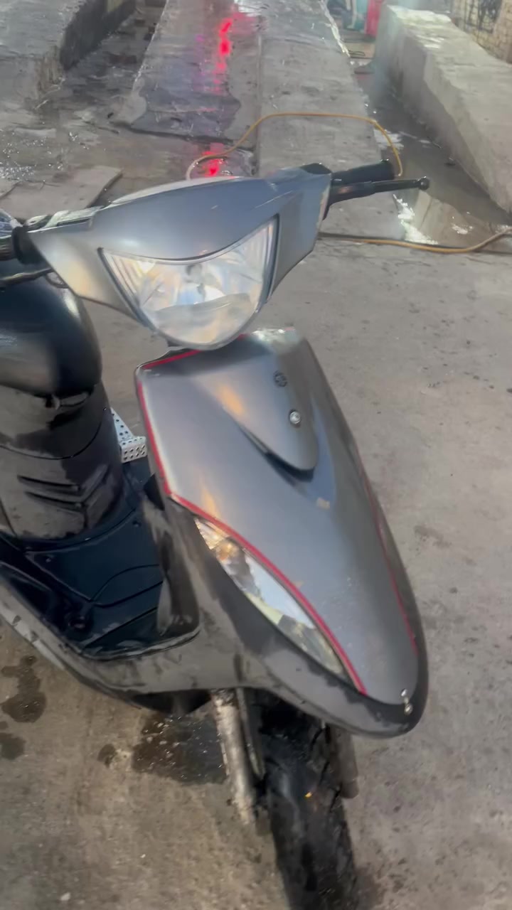 السلام عليكم
دراجة ماكس عدله 
مكفولة من كلشي صارلها 3 أشهر طالعة رمبة الشراي يتصل ***********
