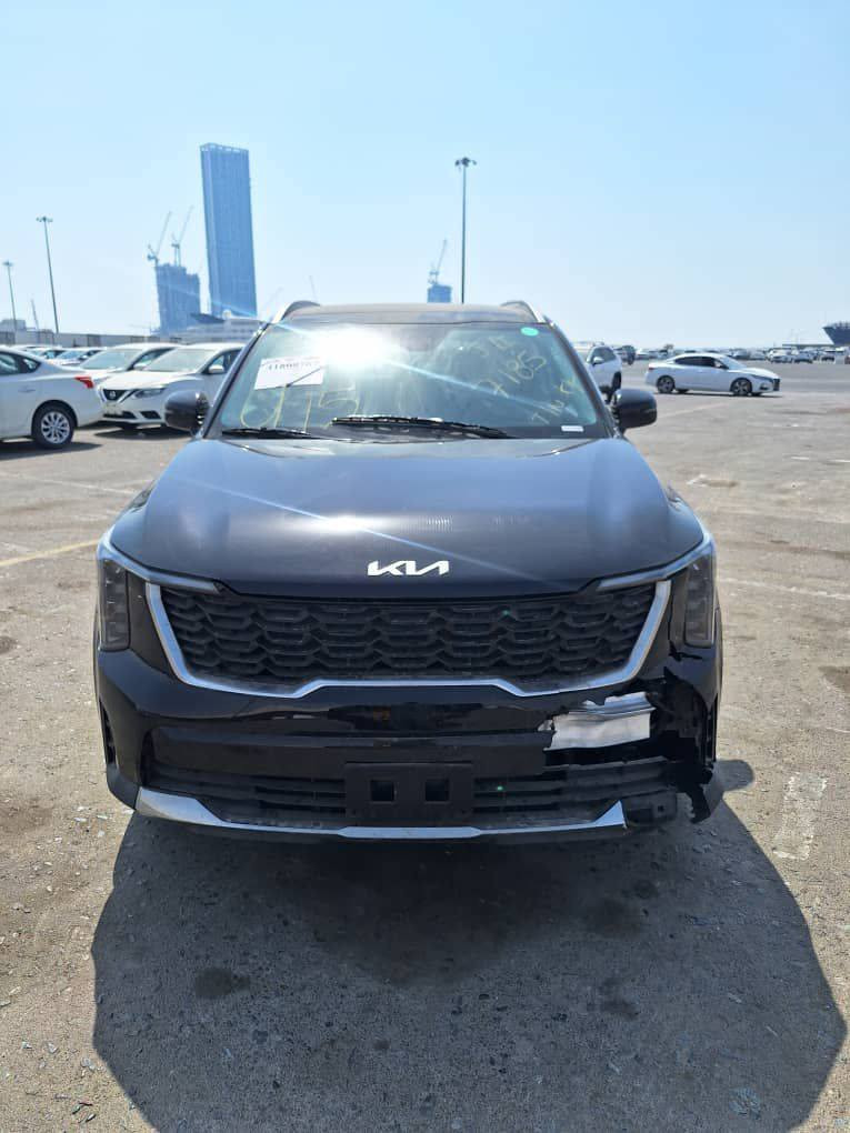 سورنتو S 2024 وارد امريكي
حجم المكينه : 2.5 
رقم اربيل باسمي سياره
بدون حادث سياره بس كسر بل دعاميه 
       المسافه المقطوعه  :23 الف mi  
     
مواصفات 
1.شاشه  
3.بصمه
4. كشنات جلد تبريد تدفه 
5.ويل كب
6.كشافات
7.تشغيل عن بعد 
8. حساسات خلفي امامي
9.شحن وايرليس
10. رادارت 360
11.بصمة ابواب
12.هند بريك بصمه
14. اوتو هولد 
15. هيترات بالكشنات
16.قطعتين تبريد 
17. لايتات لد + بكلايت لد
18.كشنات كهرباء
19. كيجات دجتل 
20. فور ويل 
21. هيتر بالاستيرن 
22. 7 راكب
23 بنراما 
 السعر٢٦٨$ 
اتصال 0770 693 5669
