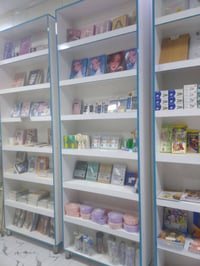 رفوف مكتبيه للبيع  ترهم لصيدليات  للإستفسار اتصال 07872830868