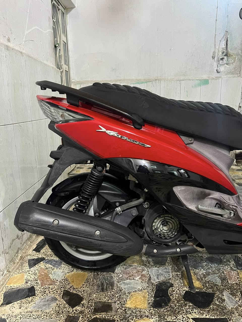 السلام عليكم سكنس لد يابانية ستاند كهربائي قبق نفخ ماشية 49km دراجة جديدة مكفولة كفالة عامة سويجات 2 اوراقهة كاملة الاستفسار واتساب ***********💵☎️📞✅
