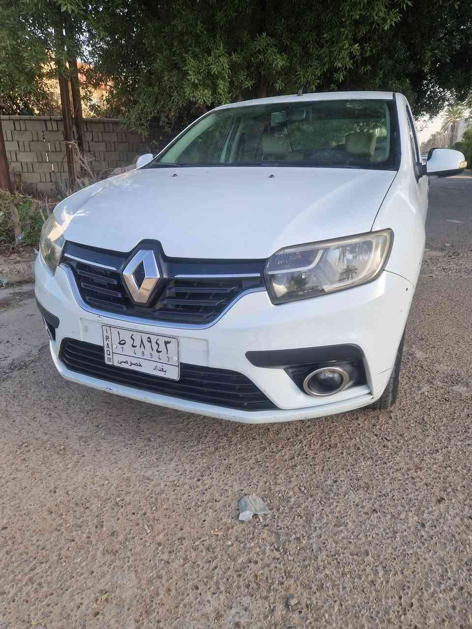 رينو سنبل موديل 2018
مكفوله من الصبغ

طخات صغيره وبسيطه

محرك حاوويه جديد ممفتوح

تبريد شغال
تخم تاير
صدر ممتاز

غير مطلوبه للشركه العامه للسيارات

السعر 79 ورقه

العنوان بغداد الكرخ العامريه

***********

***********
