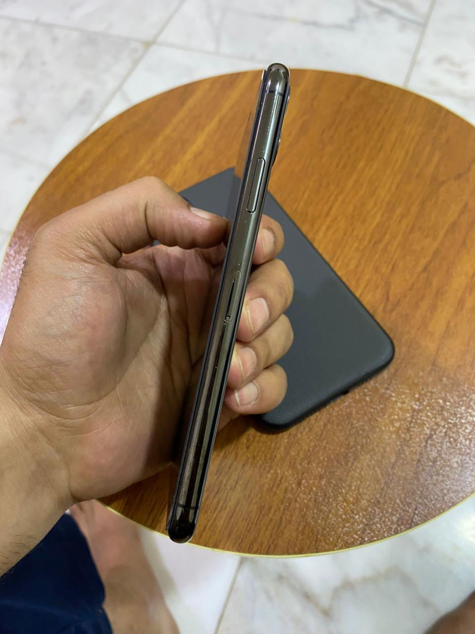 سلام عليكم ايفون 11 برو ماكس وكالة
ذاكره 256
بطاريه 87
جهاز نموذج m
جهاز مكفول من كلشي لامصلح ولا يعبر هوه
سعره 425 قفله مكاني ناصرية مركز
رقم الهاتف ***********
مال جناي لا ابيع ولا شي  الف رحمه على اهلك إذا ما مو شراي لا تراسلني
