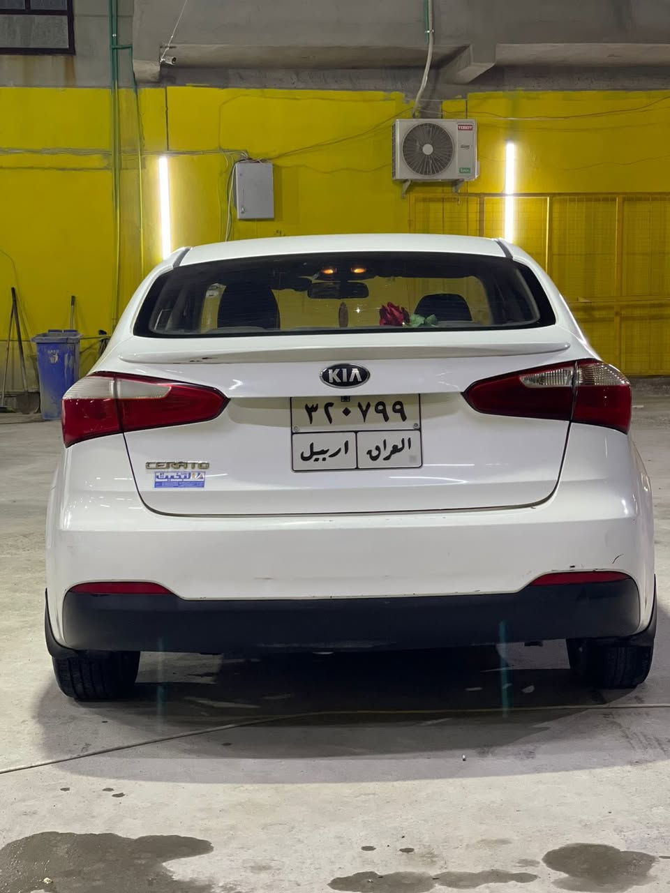السلام عليكم .. سيراتو 2014 خليجي ماشيه 163 مواصفات عاديه .. الباب الامامي جنب السائق مبدل باب اصلي .. الباب الخلفيه صبغ 3 اصابع .. سنويه منتهيه الصلاحيه رقم اربيل قديم .. فريز تبريد عاطل .. زوج تاير جديد .. مكينه وكير خير من الله لايت زنون
***********
التواصل فقط رقم اتصال او واتس اب
