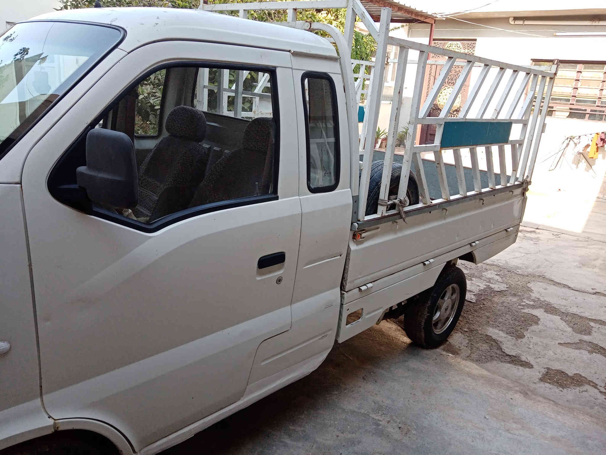 سلام عليکم سيارە هيفا للبيع موديل 2012 محرك لاسرف ولا بخار سعر 28 ورقە بي مجال مکان کرکوك داقوق ***********
