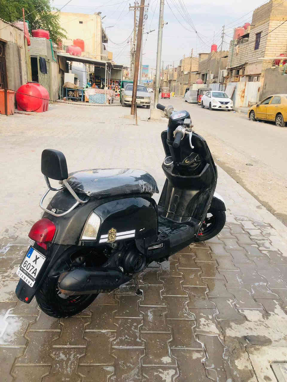 سلام عليكم دراجه بوليس كابريته لبيع  مكينه ما مفتوحه فقط كفرات مبدله درجه ثانيه ول يده مال بريك الخلفي يردلهة تبديل فول شلعة كلشي شغال البصره 5ميل السعر 1150 وبيهة مجال ***********
