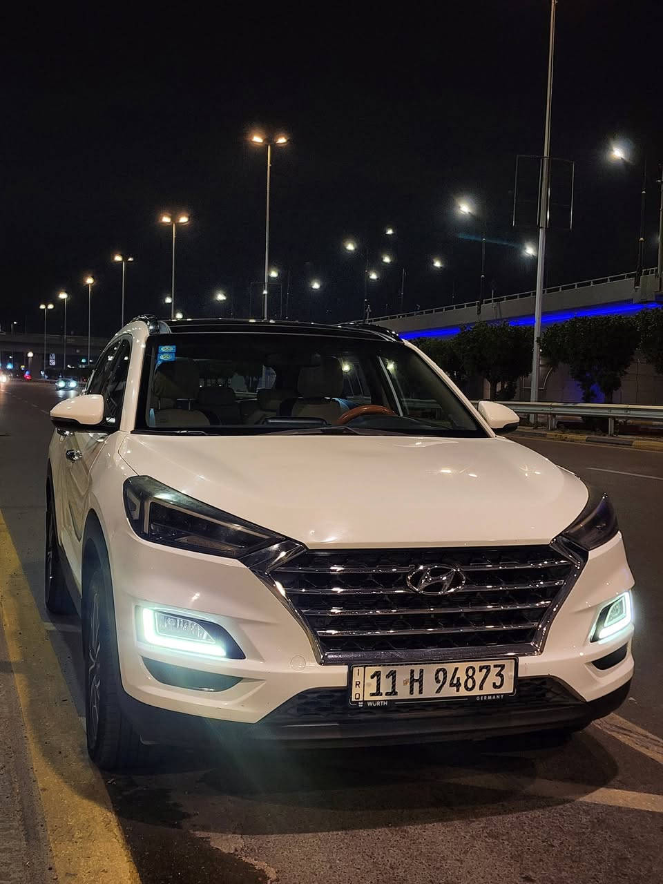 ⭕️ توسان خليجي 
موديل 2020 شركة الكَاصد
فول مواصفات 1/1

📌 الضرر :-
شخوط في باب السايق موضحة بالصورة

📌 المواصفات :-
نظام ترحيب
داخل صاج
بانوراما
بصمة تشغيل مع بصمة احتياط اصلي
مري شفط
كشنات جلد
داخل بيجي
حساسات أمامية وخلفية
كاميرا خلفية دوارة
أنظمة قيادة ع الجهتين
منظومة زنون
5 عدسات
كشنات كهرباء
تدفئة وتبريد
تبريد قطعتين
محرك 2000 دوش
ماشية 57 ألف

📌 الحالة :-
السيارة جديدة وجاهزة
وكلشي بيها جديد ونظيف
ما بيها أي نقص حتى دهن مبدل جديد
يعني شغل واطلع على الخير والبركة للياخذها

📌 المكان :-
بغداد / الحرية

📞 ***********

🔴 السعر : 220$ بيها مجال حكَ الجية
