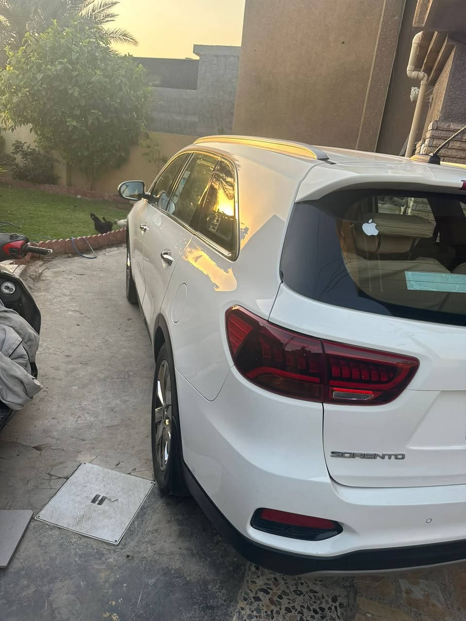 سلام عليكم للبيع فقط   رقم بغداد خليجي السونارموجود  مواصفات.            
بصمه تشغيل
كشن كهربائي متحرك 
مري شفط 
اشاير بالمري 
جنطه كهرباء
سبير مانازل 
6 سلندر 
7 راكب
3قطع تبريد 
ماشيه 9الف 
السعر خاص 
***********
