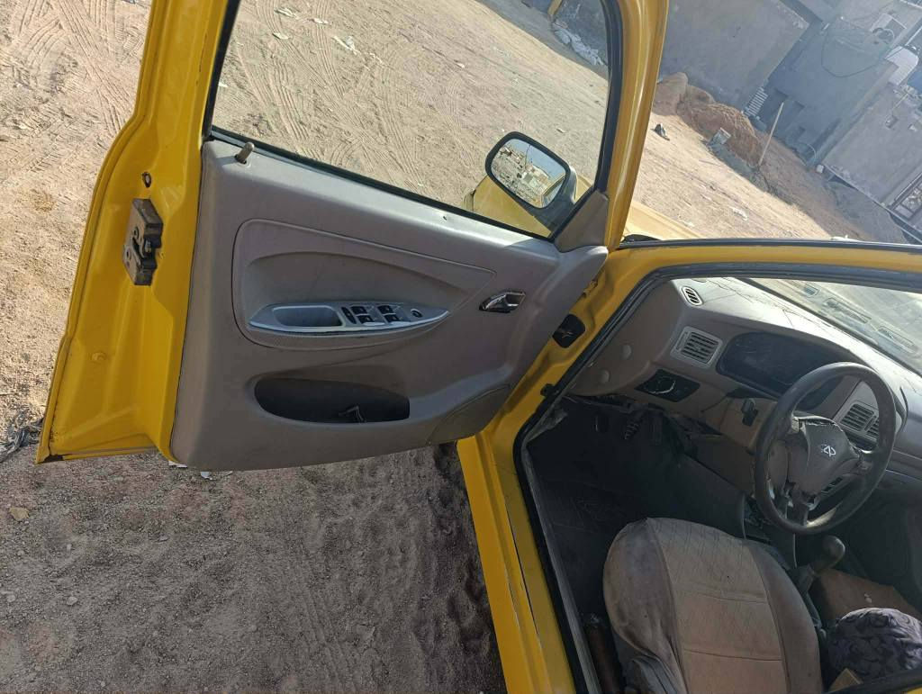 سلام عليكم شيري كوين موديل 2010 سياره كامله لا ضربه ولا تبديل ولا صبغ كهربائيات كله شغاله كير محرك شرط مجفت تجفيت درجه اوله سعر 25 وبيه مجال مكان سياره النجف وراعيه بل النجف يريد مداور رقم الهاتف*********** النجف, العراق
