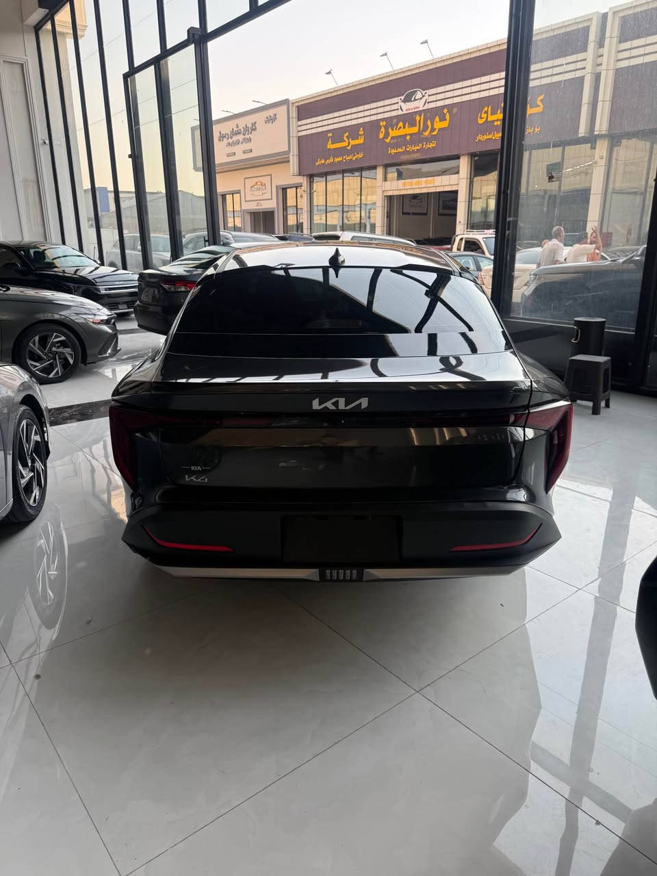لبيع كي فور2025 ماشي 9الف حادث 3قطعه صبخ بدون دوخال لون نفطي سقف بي 2بقصه صغير سعر 137ورقه بدون رقم مكان اربيل شركة خليل محمد علي رقم شاصي موجواد *********** أربيل, العراق

