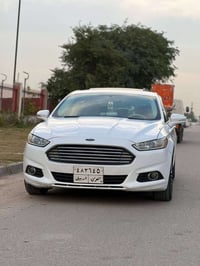 فورد فيوجن 2015  وارد امريكي كلين تايتل بدون حادث محرك 1500 تيربو.  نظ...