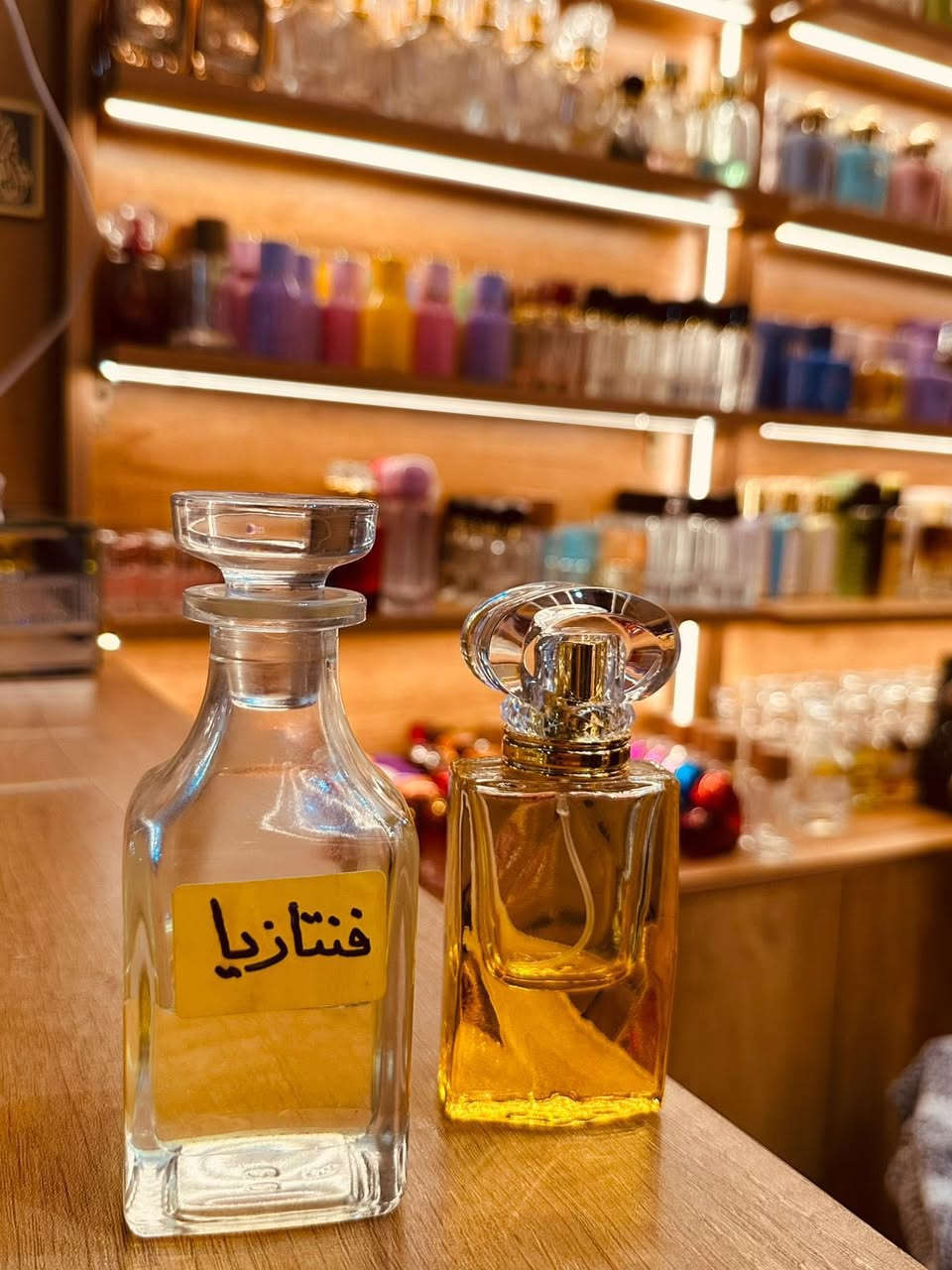 مو أي عطر… هذا عطر مركز  ✨
لا تخلي عطرك يكون عادي 
تميزوا بعطر يخلي الناس تسالكم عنه ..✅

داخل مدينة بسماية - المجمع الترفيهي
***********
