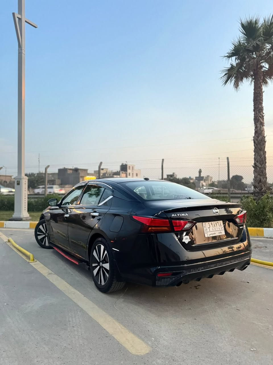 بسم الله الرحمن الرحيم
سلام عليكم للبيع او المراوس
اللهم صلي على سيدنا محمد 🖤
نيسان التيما - NISSAN ALTIMA SV PLUS🖤
معوقين بـ باقي اشهر و تصير حره 
 ضمان تحويل وكالة عامة مطلقه 
ممشى السيارة 58 الف ميل 
موديل 2019 فول موصفات 
مكينة 2500 
فتحة سقف
بصمة / بصمة بيبان 2
تشغيل عن بعد
رادارات 360
توقف امامي ذاتي
توقف خلفي ذاتي
نضام Pro Pilot 
مثبت سرعة تفاعلي
سماعات عدد 8 Boss
شاشة ابل كار بلي أندرويد اوتو
لايتات زنون
رادار عند الخروج من المسار
داخل جلد بيجي 
تدفئة ستيرن تدفئة بالمقاعد 
تبريدها منفصل شاشة
سايد بريك بصمة  اوتو هولد
تبريد قطعتين
السيارة حادثها بنيد وجاملغ سايق  الجاملغ الخلفي جهة السايق يعني 3 قطع بيها 
الادامة الي على السيارة كلها يم الورشة مال عمر مازن 
دهن كير اول مـااَ وصلت السياره 50 الف كيلو تبدل 
 دهن المكينة من وكالة موتل m power من الحسام 
نقوصات السياره : البنيد يحتاجلة صبغ والجاملغ يحتاجله صبغ و بعد بيها نقص كومبريسر مالتبريد ويحتاجلها بعد نقوصات بيها خفيفه ويحتاجلها بارد بين البابين خفيف رقم صاحب السيارة :واتس ***********
عنوان السياره بغداد-الغزاليه-الكفائات
