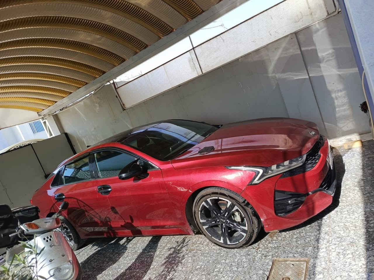 السلام عليكم
K5

موديل 2021

سعر 135 وبيهة مجال

رقم مثنى

الضرر مثل ما موضح بالصور

للتواصل

***********
