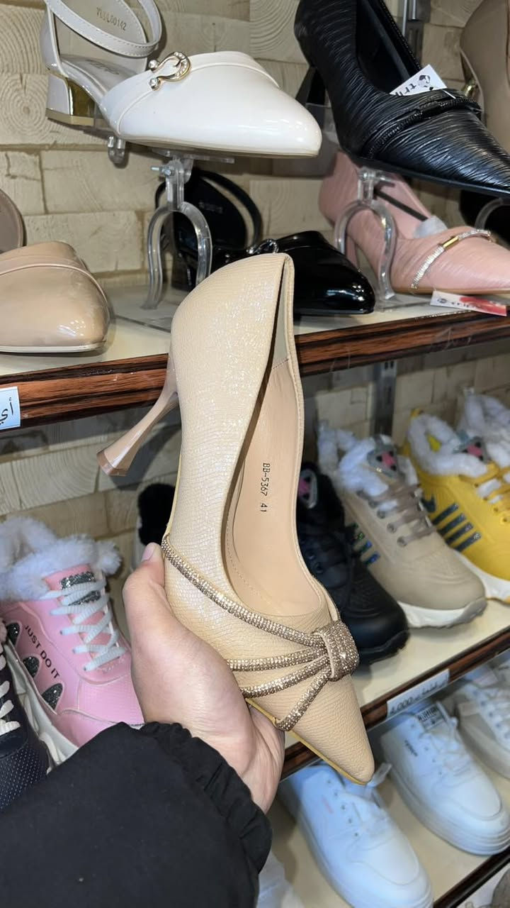 عرضض ناررر🔥🔥

حرق الاسعار بموسهااا🤙🏻

حذاء كعب فقط ب5 الف ديناررر❤️‍🔥❤️‍🔥🫰🏼


**إذا كنت صاحب هذا الإعلان وتريد حذفه لأي سبب، رجاءا أرسل رسالة إلى الدعم الفني**