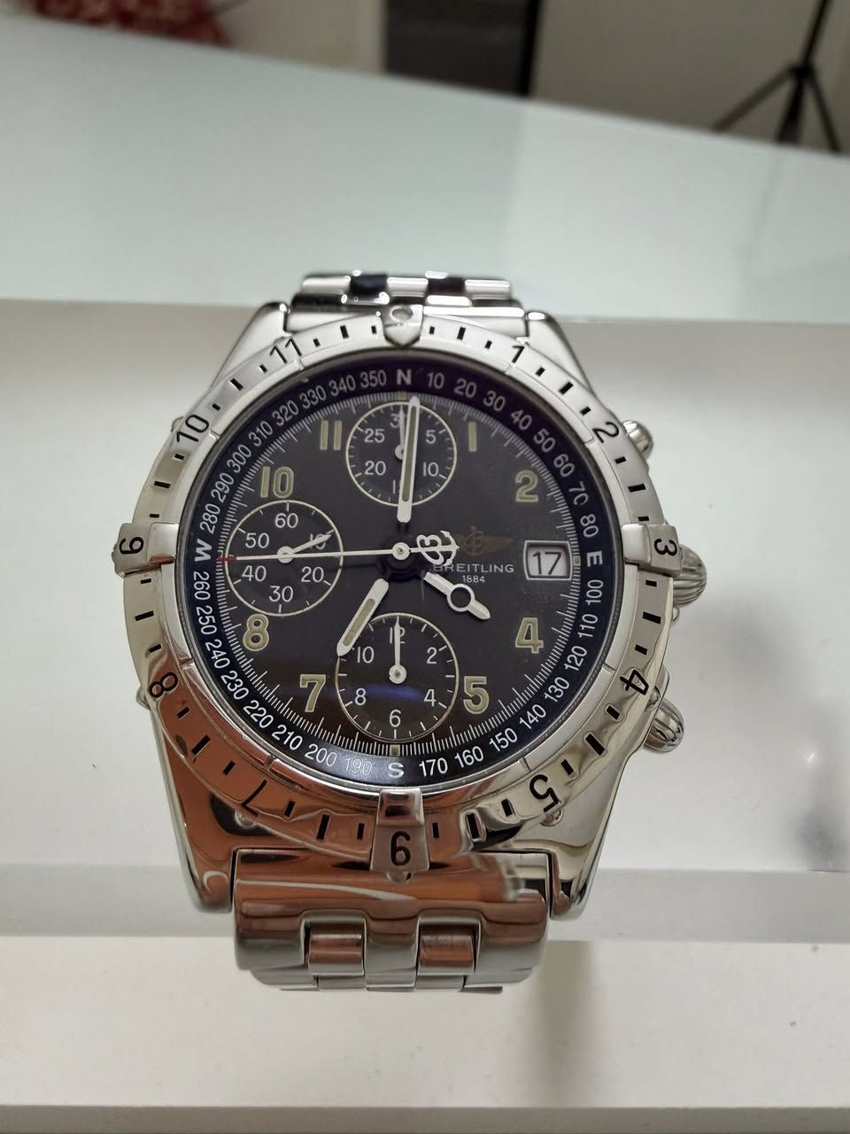 ساعه سويسريه اصليه 100% Breitling Chronomat Longitude GMT Automatic ستوب واتش كرونوجراف اوتوماتيك حاله ممتازه جداً مينا لون اخضر زيتي نادر ومميز بازل دوار زجاج كريستال مقاوم للخدش كستك ستيل موديل بايلوت  قطر 41 ملم السعر المطلوب 1500 دينار للتواصل  على الرقم 0785261118


**إذا كنت صاحب هذا الإعلان وتريد حذفه لأي سبب، رجاءا أرسل رسالة إلى الدعم الفني**
