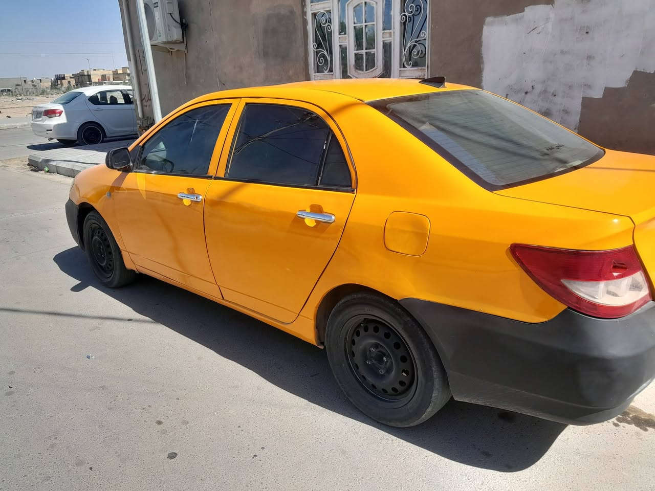 BYD
F3
للبيع سياره حلوه وجاهزه تبريد شغال
صبغ عام للجماليه
السياره مكانها واسط وقم واسط وبـسمي تحويل مباشر
السعر 45 وقابل للتفاوض
***********
