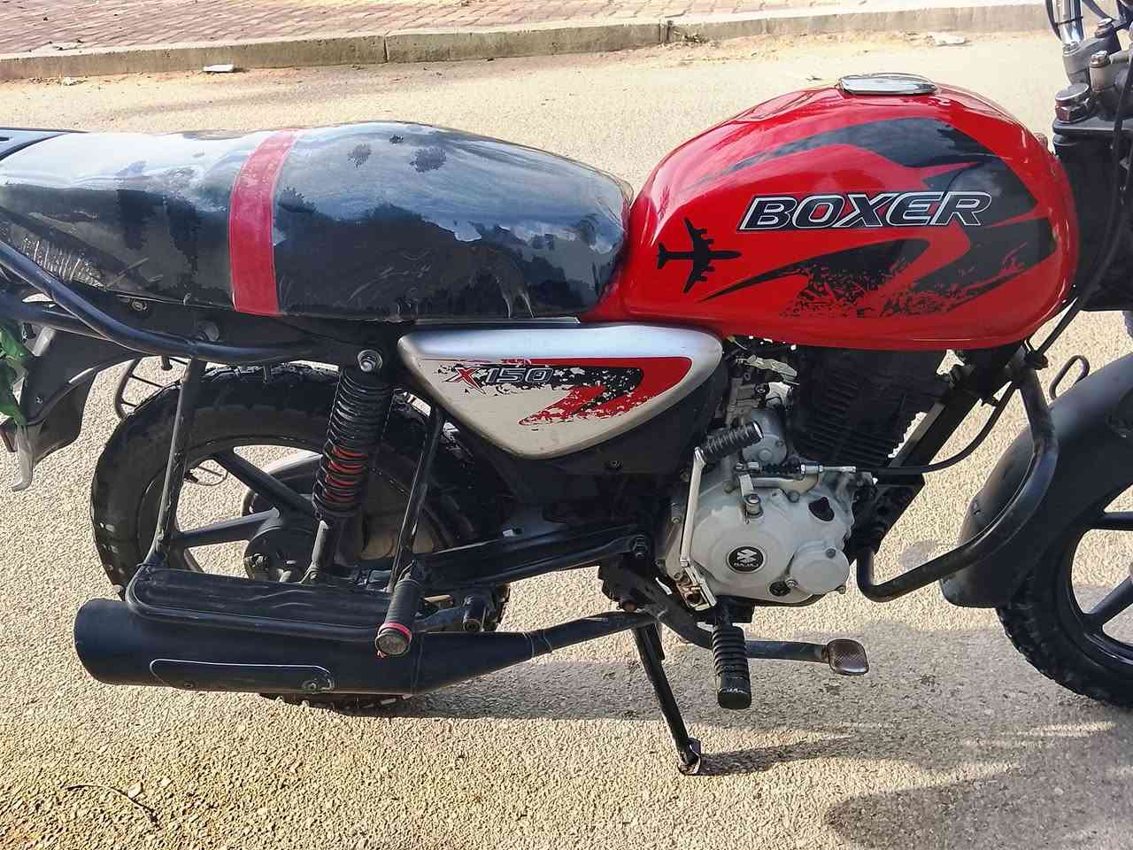 للبيع بوكسر مرقمه موديل 22شهر 12 للستفسار التصال ***********+بي واساب
