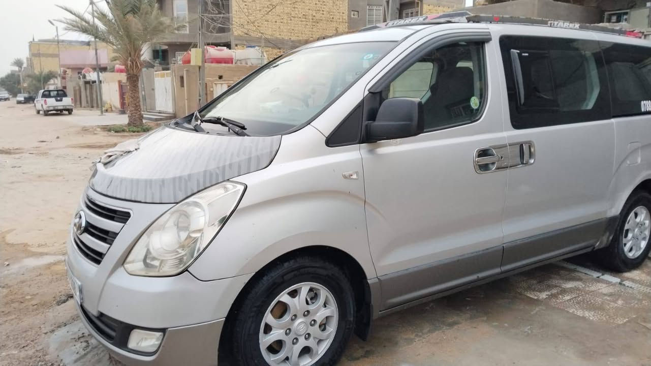 استاركس موديل ٢٠٠٩
مسكر بلاد كفالة عامة السعر ١٥٥ 
وبيها مجال قليل دواخل بالكامل جديدة باقي التفاصيل الاتصال على الرقم ***********
