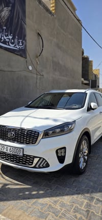 سورنتو ٢٠٢٠ • ماشيه ٧٠٠٠٠ • مكفولة