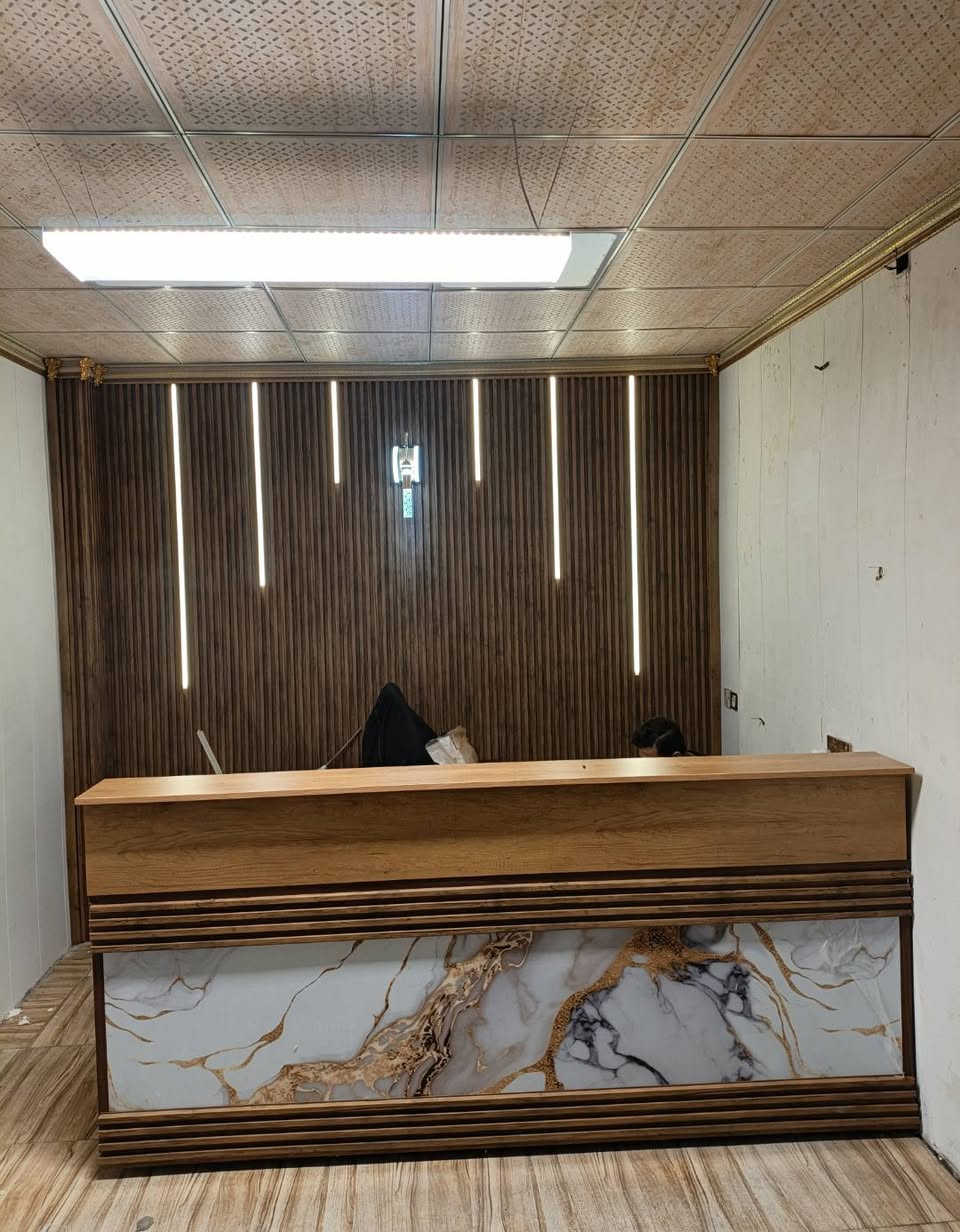 ** ميز محل للبيع قياس العرض  245cm
** باب جام  عرض 290  الارتفاع 260
اسعار مناسبة 
للأستفسار ***********
