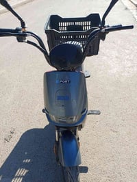 دراجه شحن • استعمال ٥ أشهر • ٤ بطاريات