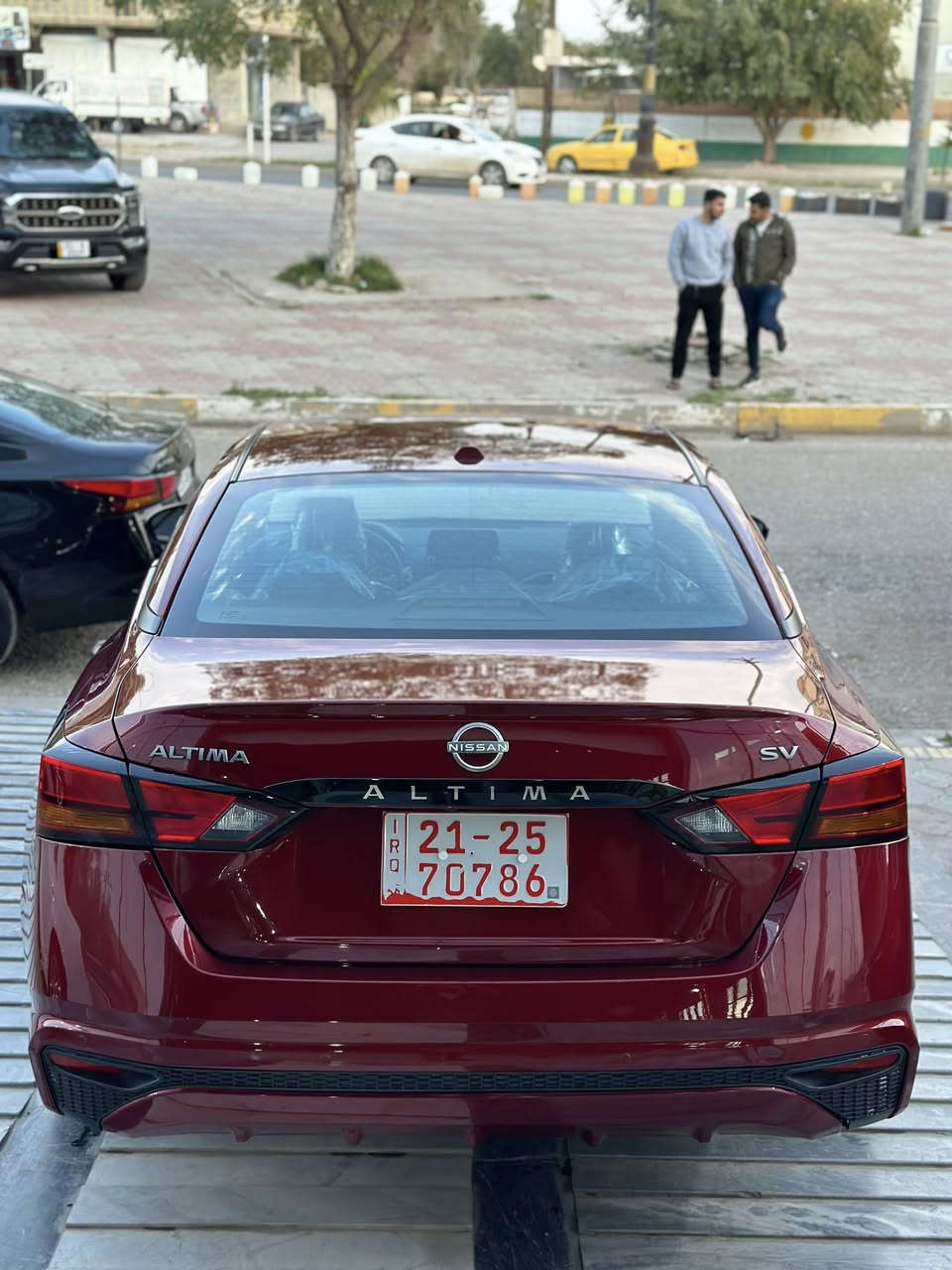 سلام عليكم نيسان التيما2024 مواصفات sv المعروفه ماشي 37 الف بجم  كبس ضربته كلش خفيفه فقط جاملغ صبغ بدون دواخل موجود صوره الضرر وسونر في المنشور بشرط حتى دعاميات مو صبغ رادار حجر كله بلاد 
مكان:ديالى/ خانقين
رقم:***********
