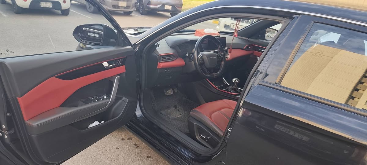 دونغ فينغ A30 ٢٠٢٢ اوليوس رقم بغداد فول مواصفات اوتو هولد تحكم ستيرن جهتين ماشية ١١٧ كم بلادي بعده بالضمان السعر ١١ $ هاتف ***********
