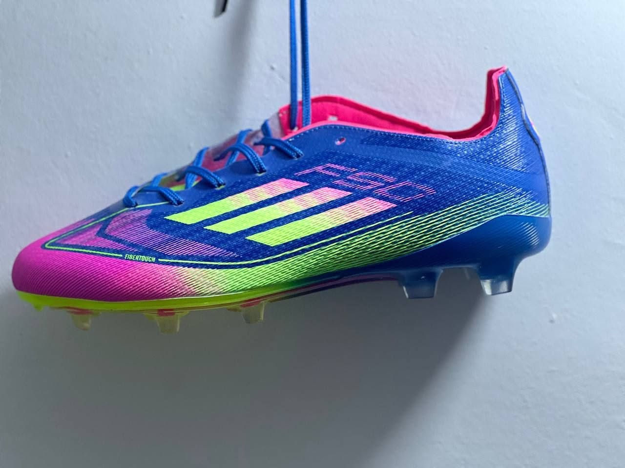 ⚽🔥 أحذية كرة القدم الأصلية من أشهر الماركات العالمية!

👟 Nike | Adidas | Puma

راحة، سرعة، وثبات يمنحك الأداء الذي تستحقه داخل الملعب. تصاميم عصرية وجودة عالية تناسب جميع اللاعبين.

✅ خامات ممتازة ✅ مقاسات متنوعة ✅ أحدث الموديلات

لا تفوت الفرصة، اطلب الآن واستعد للتألق في كل مباراة! 🏆⚽

#Nike #Adidas #Puma #أحذية_كرة_القدم #أحذية_رياضية #كرة_القدم


**إذا كنت صاحب هذا الإعلان وتريد حذفه لأي سبب، رجاءا أرسل رسالة إلى الدعم الفني**