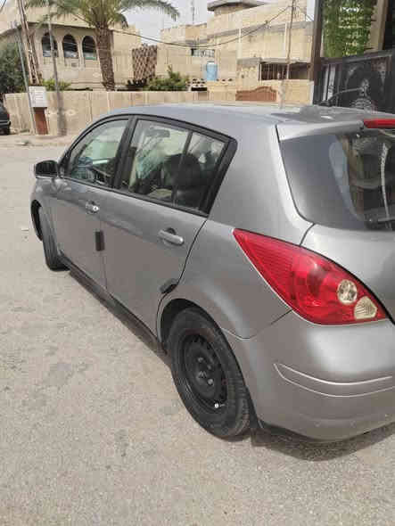 السلام عليكم نيسان فيرسا 2009 وارد أمريكي محرك 1800 السيارة اي نقص ما بيهة خير من الله ٥ قطع صبغ السعر ٧٠ ورقة وبيها مجال مكان بغداد الدوره *********** بغداد
