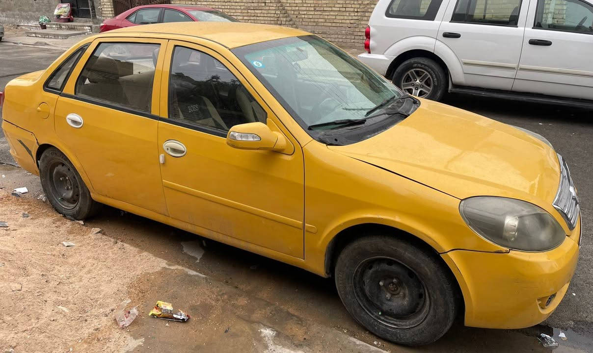 السلام عليكم ليفان 520 للبيع ضربه جاملغ جهت السايق امامي السياره جاهزه مانقصهه اي شي شغل واطلع للبيع السعر 26 ورقه العنوان الحريه الدولعي اتصال فقط وبي واتساب ***********
